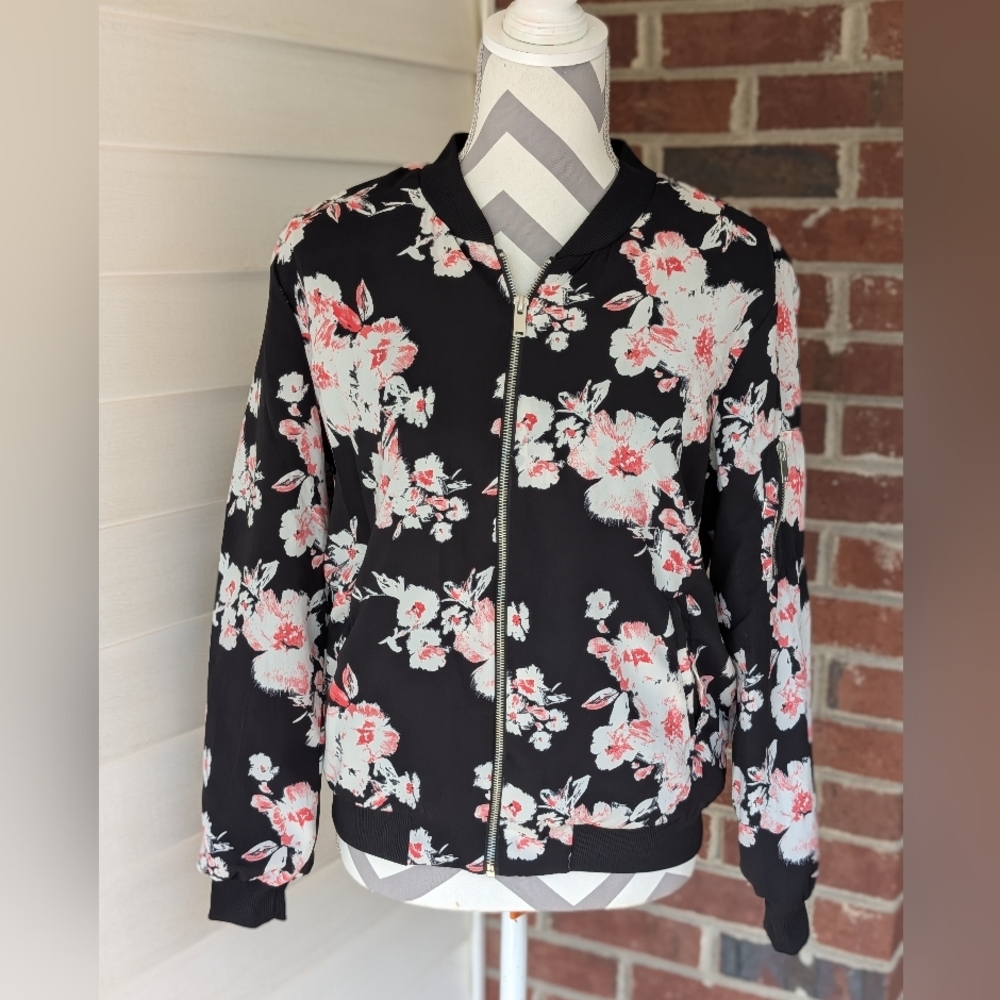 Love Tree Floral Black Bomber Jacket Large